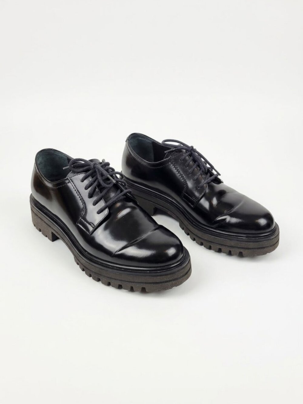 La CANADIENNE Women's Black Leather Brogues Lug Sole Size 38.5
